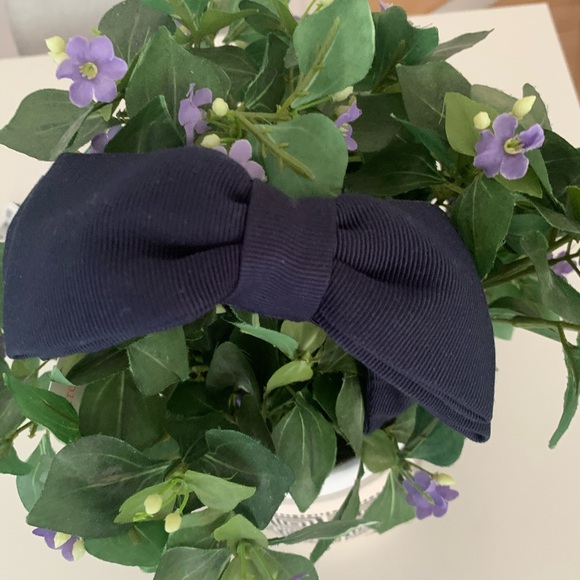 Brand new! Jcrew Girls' bow headband - Picture 2 of 6